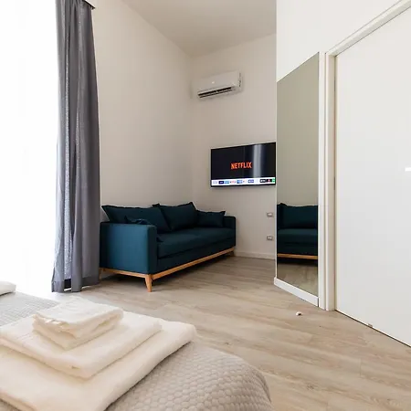 Palazzo Della Porta Bed & Breakfast Naples Exterior photo