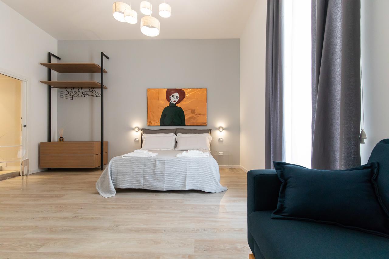 Palazzo Della Porta 5* Naples
